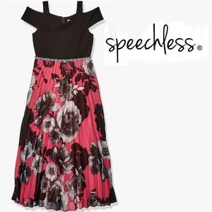 Girls' Cold Shoulder Sparkle Waist 👗